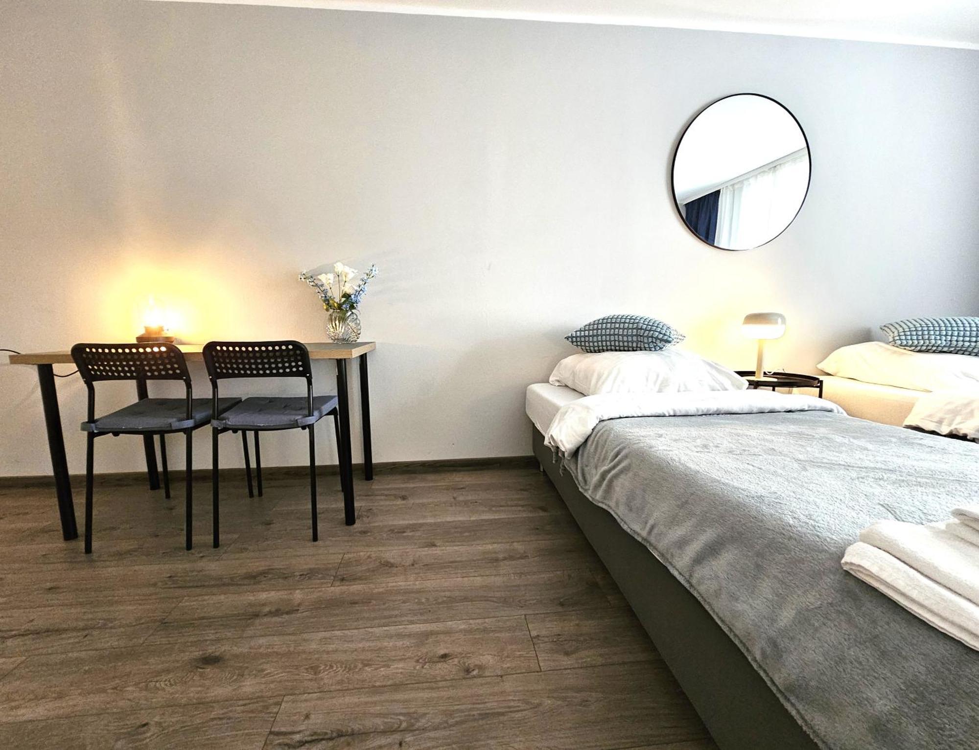 Apartment Airport Messe *
