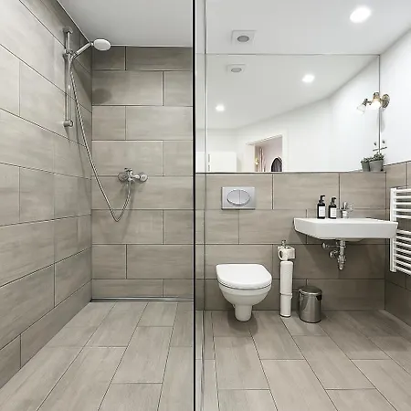 Airport Messe Appartement